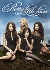 Kliknij by uszyskać więcej informacji | Netflix: Pretty Little Liars / Słodkie kłamstewka | Po zaginięciu liderki grupy cztery niegdyś bliskie sobie przyjaciółki ze szkoły ponownie łączy szantażysta, który grozi, że wyjawi ich najmroczniejsze sekrety. | Kliknij by uzyskać więcej informacji | Netflix: Pretty Little Liars / Słodkie kłamstewka | Po zaginięciu liderki grupy cztery niegdyś bliskie sobie przyjaciółki ze szkoły ponownie łączy szantażysta, który grozi, że wyjawi ich najmroczniejsze sekrety.