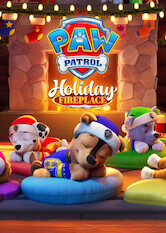 Kliknij by uszyskać więcej informacji | Netflix: Psi patrol: Świąteczny kominek | Członkowie Psiego Patrolu w mikołajowych czapeczkach tulą się do siebie przy kominku w otoczeniu choinki, świątecznych dekoracji i prezentów.