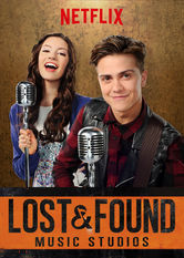 Netflix: Lost and Found Music Studios | <strong>Opis Netflix</strong><br> Elitarny program muzyczny, w kt&oacute;rym mÅ‚odzi artyÅ›ci zawierajÄ… nowe znajomoÅ›ci, czerpiÄ… od siebie inspiracje i nawiÄ…zujÄ… romanse, zamieniajÄ…c swojÄ… pasjÄ™ w profesjÄ™. | Oglądaj serial dla dzieci na Netflix.com