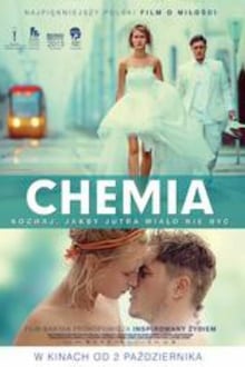 Kliknij by uszyskać więcej informacji | Netflix: Chemia / Chemo | Para ekscentrycznych kochanków igra z losem, balansując na granicy życia i śmierci. Śmiertelna choroba stawia ich przed moralnym dylematem.