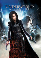 Kliknij by uszyskać więcej informacji | Netflix: Underworld: Przebudzenie | Kate Beckinsale znów wciela się w rolę Seleny w kolejnej odsłonie efektownej serii o wojnie wilkołaków i wampirów.