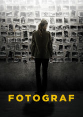 Netflix: The Photographer | <strong>Opis Netflix</strong><br> Milicjantka bada sprawÄ™ seryjnego mordercy, który zostawia przy ciaÅ‚ach ofiar kartoniki z numerami. WyglÄ…da na to, Å¼e zbrodniarz jest powiÄ…zany z ArmiÄ… RadzieckÄ…. | Oglądaj film na Netflix.com
