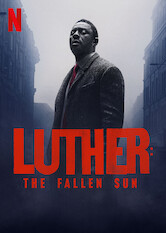 Kliknij by uszyskać więcej informacji | Netflix: Luther: Zmrok | Genialny, ale zhańbiony londyński detektyw John Luther, którego męczy sprawa nierozwiązanego morderstwa, ucieka z więzienia, żeby dopaść sadystycznego seryjnego zabójcę.