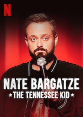Kliknij by uszyskać więcej informacji | Netflix: Nate Bargatze: The Tennessee Kid | W swoim stand-upie Nate Bargatze wypowiada siÄ™ naÂ temat podrÃ³Å¼y lotniczych, tanich wesel, sportÃ³w uniwersyteckich, mleka czekoladowego oraz trudÃ³w zamawiania kawy.