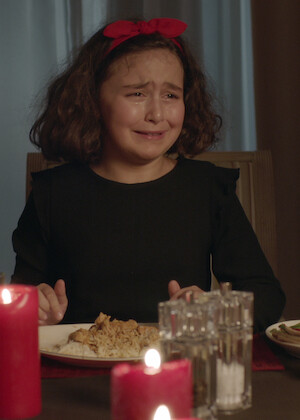 Netflix: Animal | <strong>Opis Netflix</strong><br> A 7-year-old child struggles to endure a life marked by three contradicting forces: a domineering father, an ambitious mother and a flamboyant cook. | Oglądaj film na Netflix.com