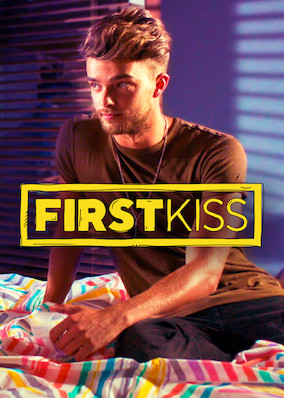 Netflix: First Kiss | <strong>Opis Netflix</strong><br> BujajÄ…ca wÂ obÅ‚okach pracownica popularnej firmy kosmetycznej zatrudnia atrakcyjnego fotografa, nie wiedzÄ…c, Å¼e ma on dÅ‚ug wobec konkurencji â€” jej podejrzanej ciotki. | Oglądaj film na Netflix.com