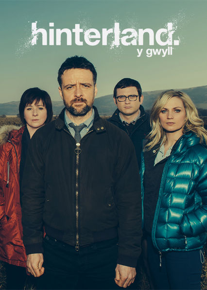 Netflix: Hinterland | <strong>Opis Netflix</strong><br> Porzuciwszy Londyn dla malowniczej, walijskiej prowincji, detektyw zÂ mrocznÄ… przeszÅ‚oÅ›ciÄ… przekonuje siÄ™, Å¼e wÂ nowym miejscu czekajÄ… go nie mniej ponure tajemnice. | Oglądaj serial na Netflix.com